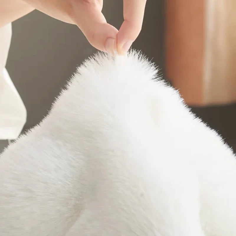 Fluffy Faux Fur Carpet for Bedroom Bedside Floor Mat Luxury Plush Area Rug Nordic Soft anti Slip Rugs Kid Room Sofa Decor